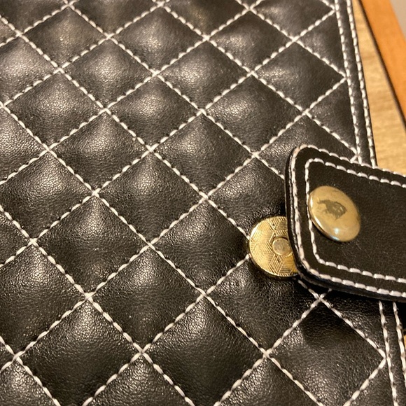 Sophisticated Black and Gold Quilted Notebook - Picture 2 of 10